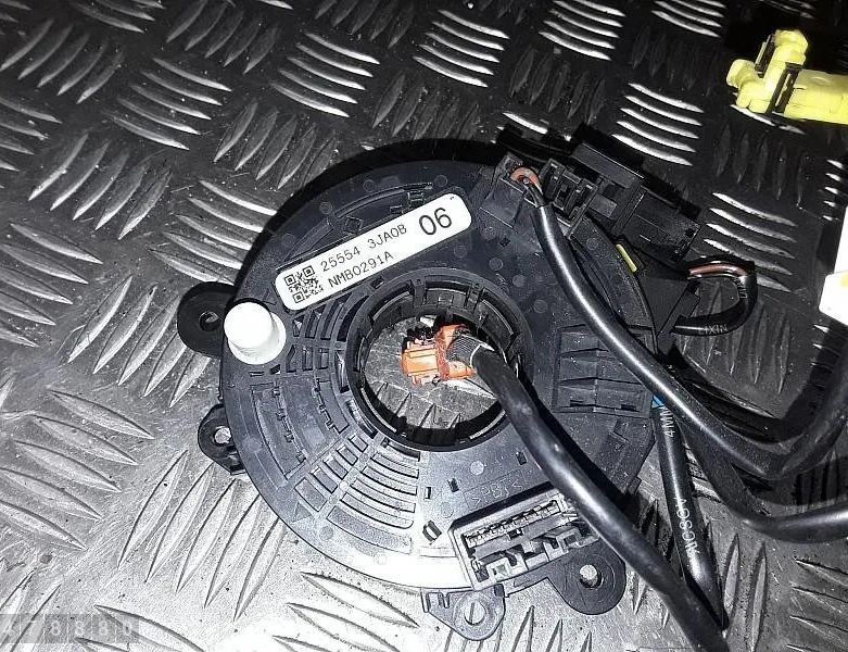 NISSAN Leaf 1 generation (2010-2017) Sťahovací krúžok airbagu (krúžok SRS) 255543JA0B 28611886