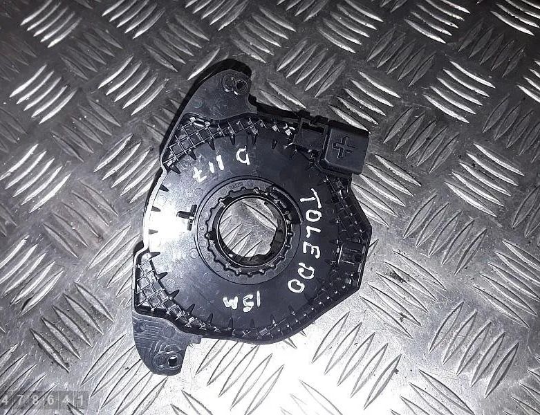 SEAT Toledo 4 generation (2012-2020) Sťahovací krúžok airbagu (krúžok SRS) 6C0959653 28612022