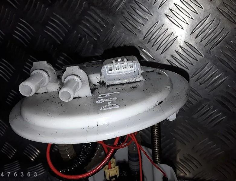 RENAULT Trafic 3 generation (2014-2023) Palivové čerpadlo lišty 172027392r 28613414