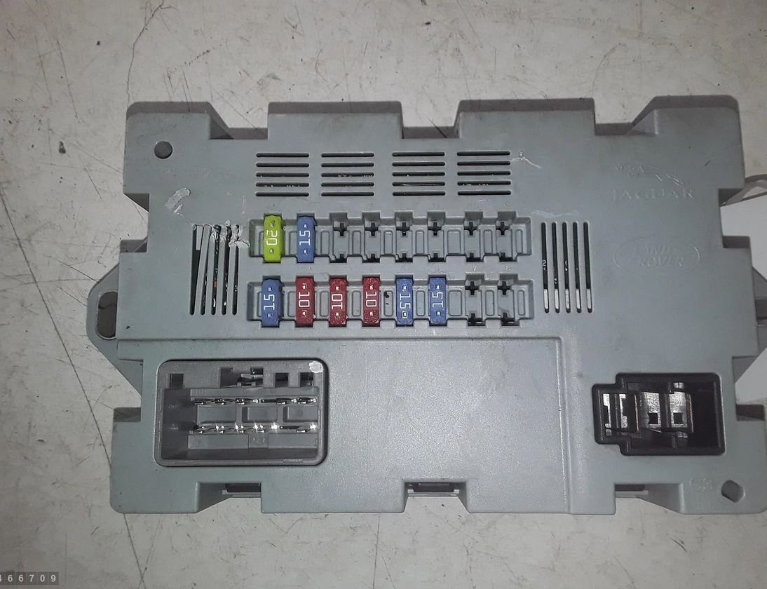 LAND ROVER Discovery Sport 1 generation (2014-2024) Блок предохранителей EH2214Q073AA 28636234