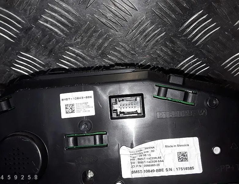 FORD Focus 3 generation (2011-2020) Rýchlosťomer BM5T14C226AE 28640205