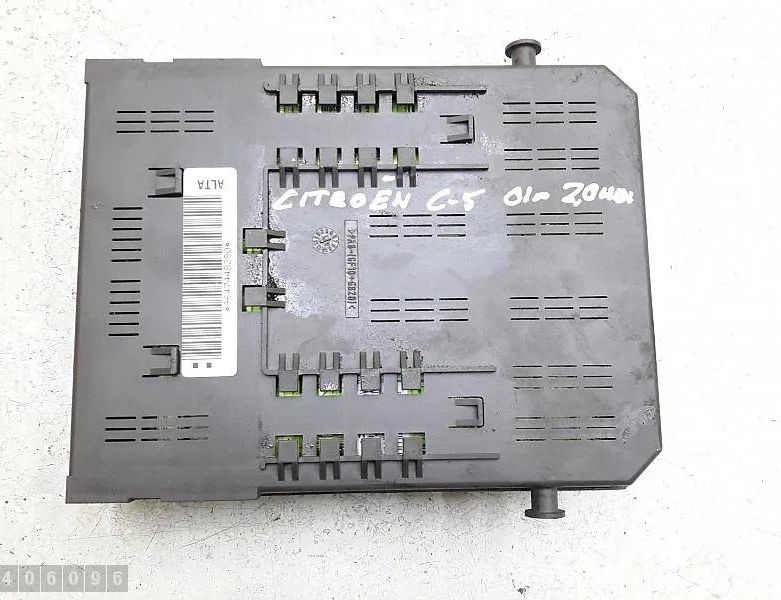 CITROËN C5 1 generation (2001-2008) Fuse box 9647448280 28653096