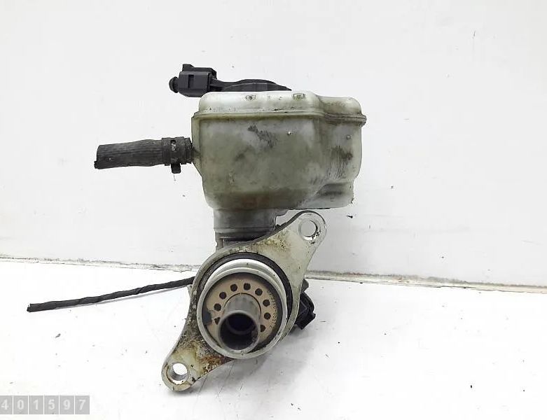 VOLKSWAGEN Touran 1 generation (2003-2015) Brake Cylinder 1K1611301C 28655071