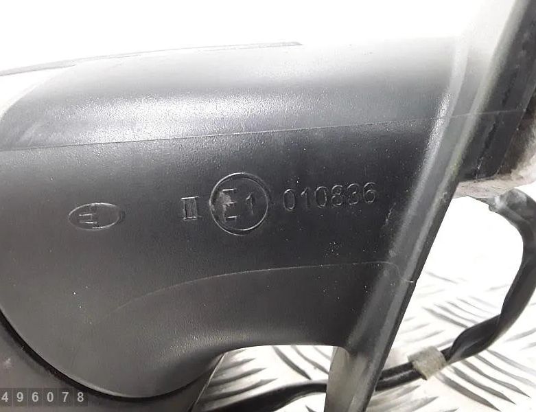 VOLKSWAGEN Golf Plus 2 generation (2009-2014) Ľavé krídlové zrkadlo E1010836 30625091