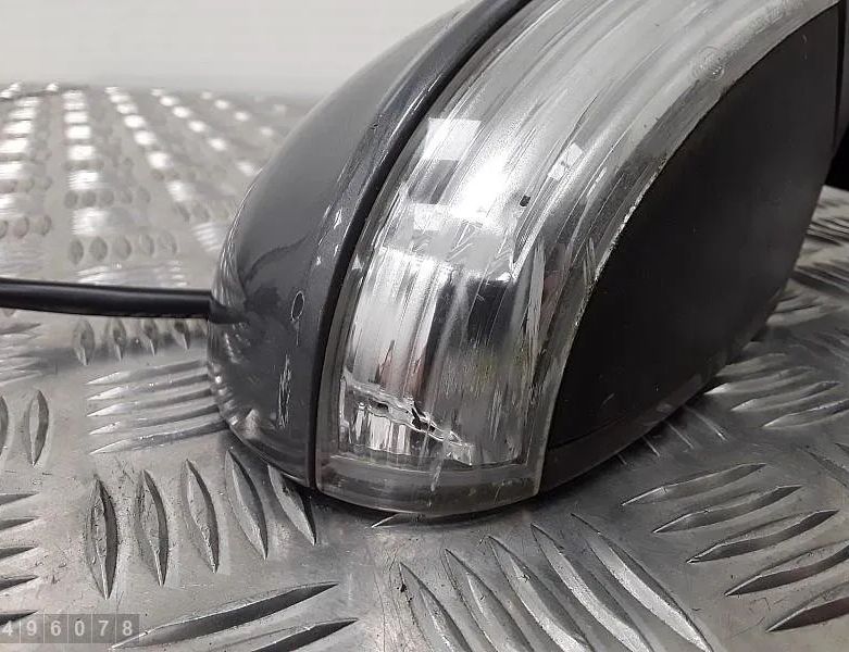 VOLKSWAGEN Golf Plus 2 generation (2009-2014) Ľavé krídlové zrkadlo E1010836 30625091