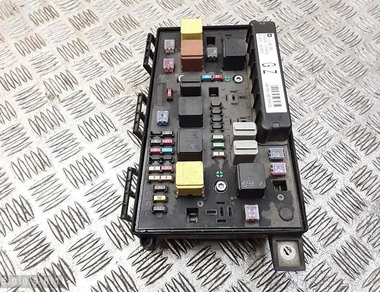 FIAT Ducato 3 generation (2006-2024) Poistková skrinka 13206752gz 31225109