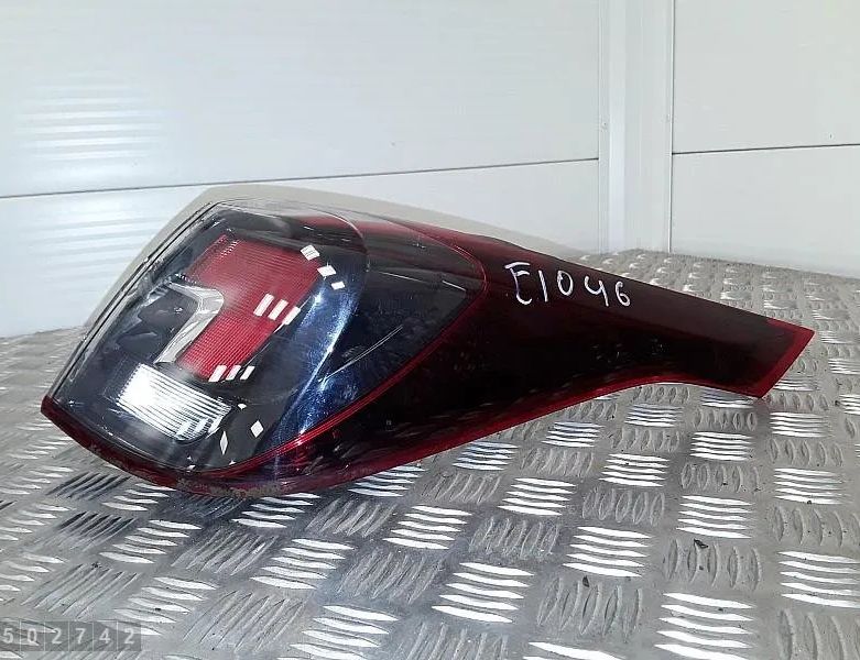 RAM C5 2 generation (2008-2017) Ľavé zadné koncové svetlo 39137520 31562305