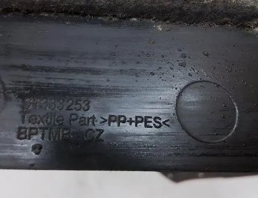 VOLVO S60 2 generation (2010-2020) Rear Right Arch Liner 31333253 20528276