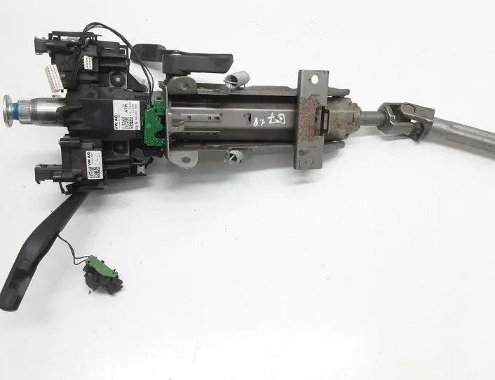 VOLKSWAGEN Passat B7 (2010-2015) Steering wheel axle set 1K1419502HB 20535946