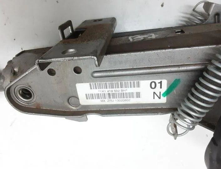 VOLKSWAGEN Passat B7 (2010-2015) Steering wheel axle set 1K1419502BH 20535953