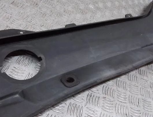 VOLVO XC60 1 generation (2008-2017) Пластмасса передняя стеклоочистителей 31271658 20539909