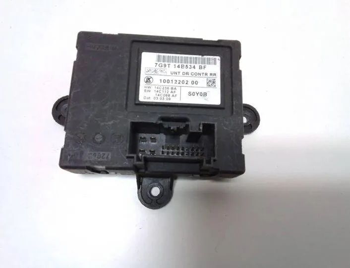 VOLVO V70 3 generation (2007-2020) Ovládacia jednotka ľavých predných dverí 7G9T14B534 20548265