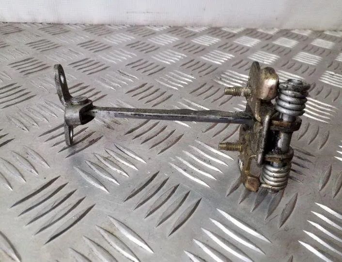 FIAT Ulysse 1 generation (1994-2002) Front Right Door Limiter 25139651