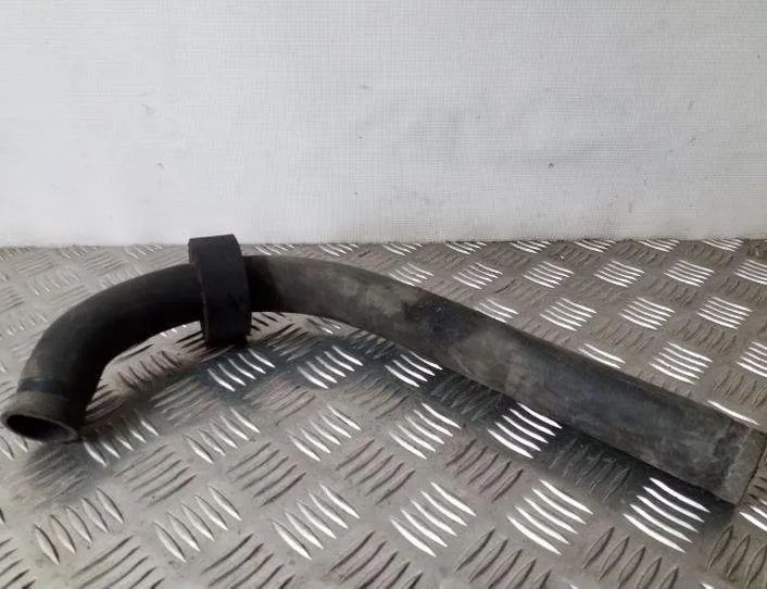 AUDI A6 C4/4A (1994-1997) Chladiace hadice 4A0121055E 25146712