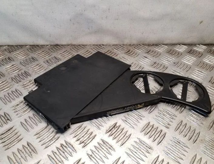 VOLKSWAGEN Passat Variant 1 generation (2010-2024) Držiak na poháre 3B1858569C 25152253