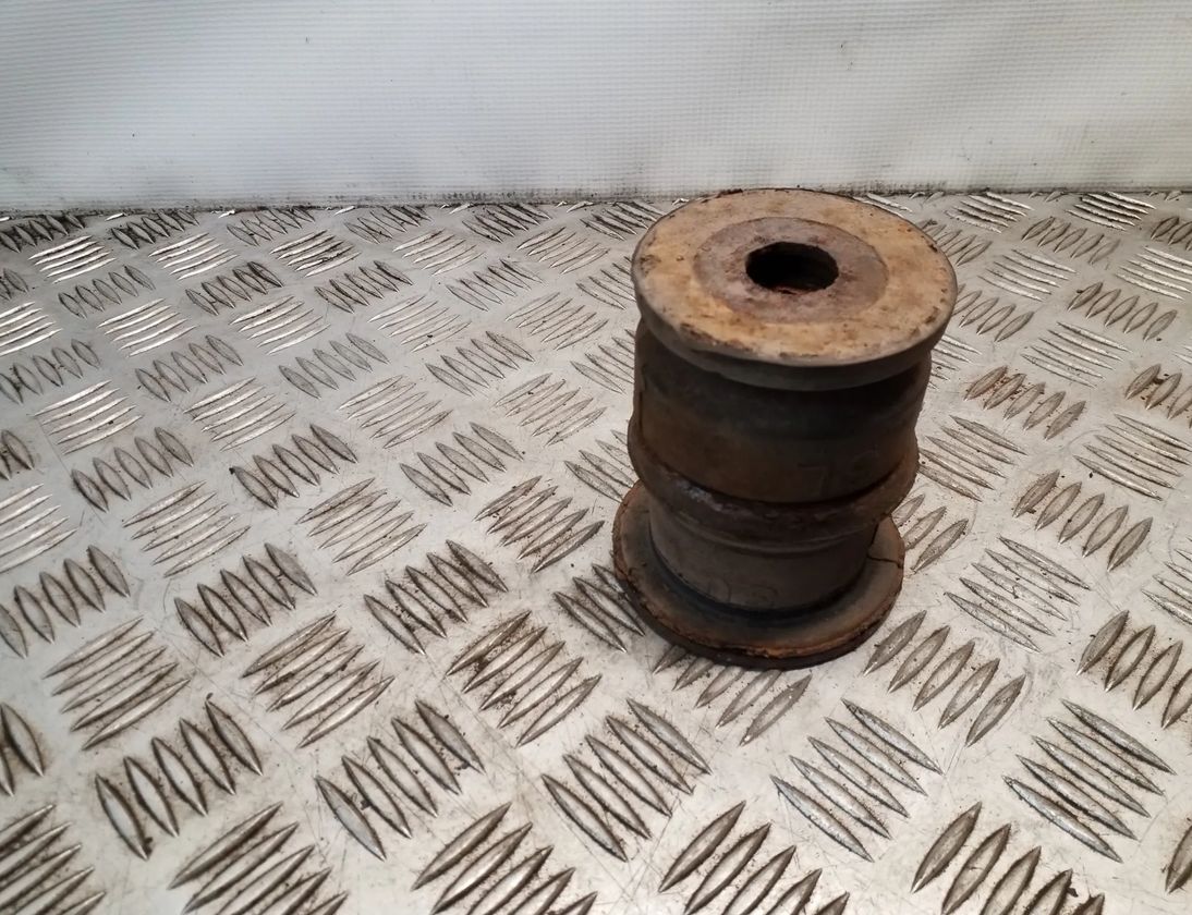 TOYOTA Land Cruiser 70 Series (1984-2024) Other Body Parts 5220635040 32111000