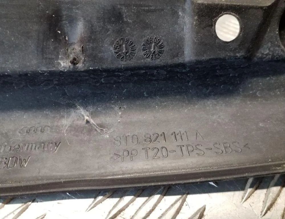 AUDI A5 8T (2007-2016) Завершение крыла 8T0821111A 32151085