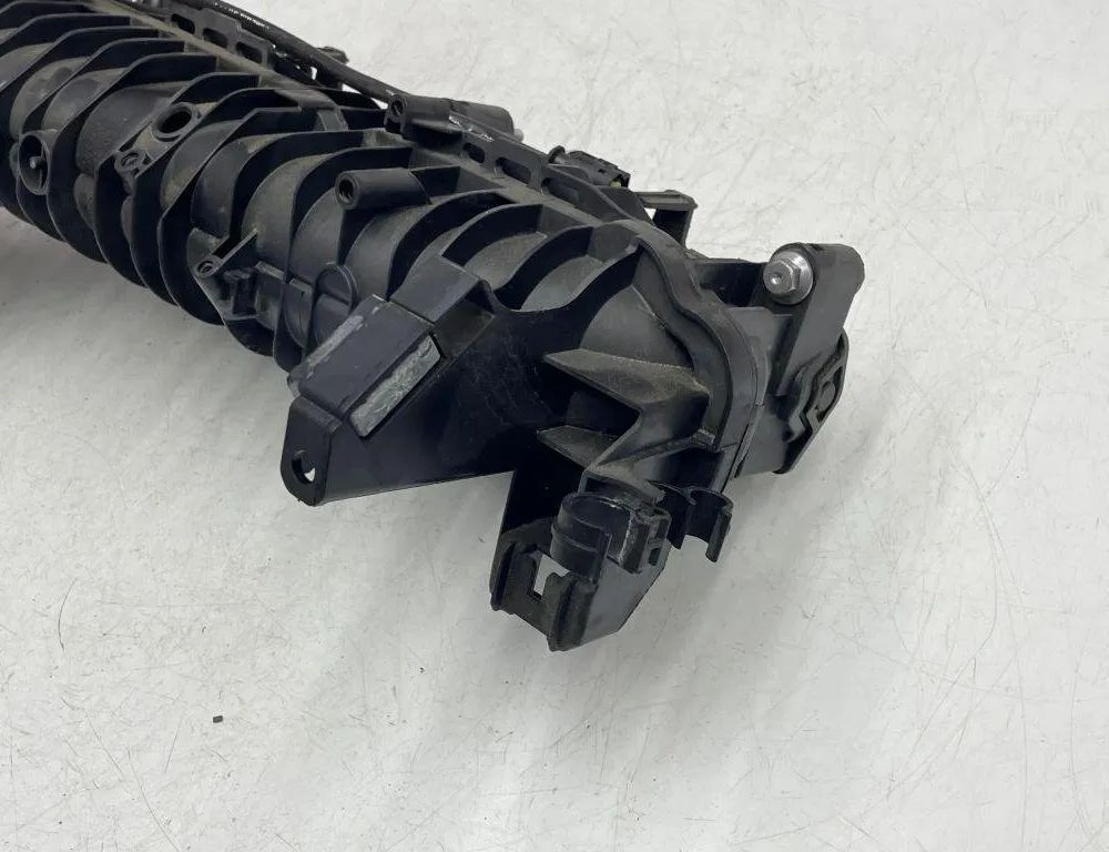 BMW 1 Series F20/F21 (2011-2020) Sacia potrubie 8514771,8506406 31521304