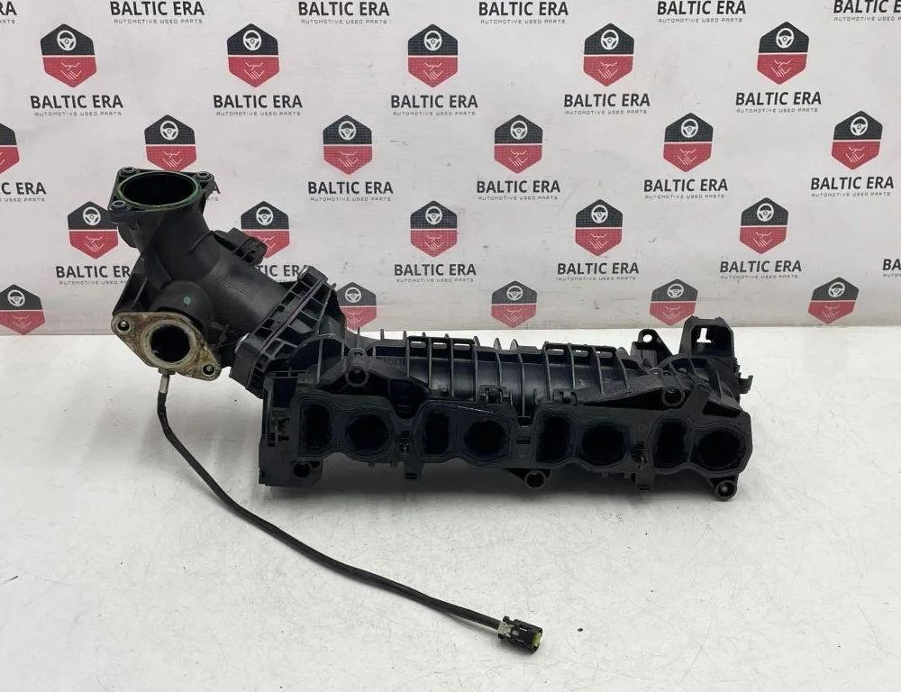 BMW 1 Series F20/F21 (2011-2020) Sacia potrubie 8514771,8506406 31521304