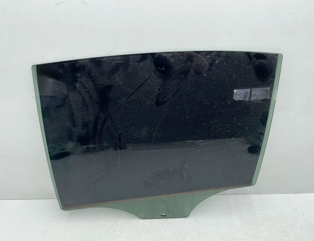 BMW 5 Series F10/F11 (2009-2017) Pravé zadné dvere okenné sklo 31525955