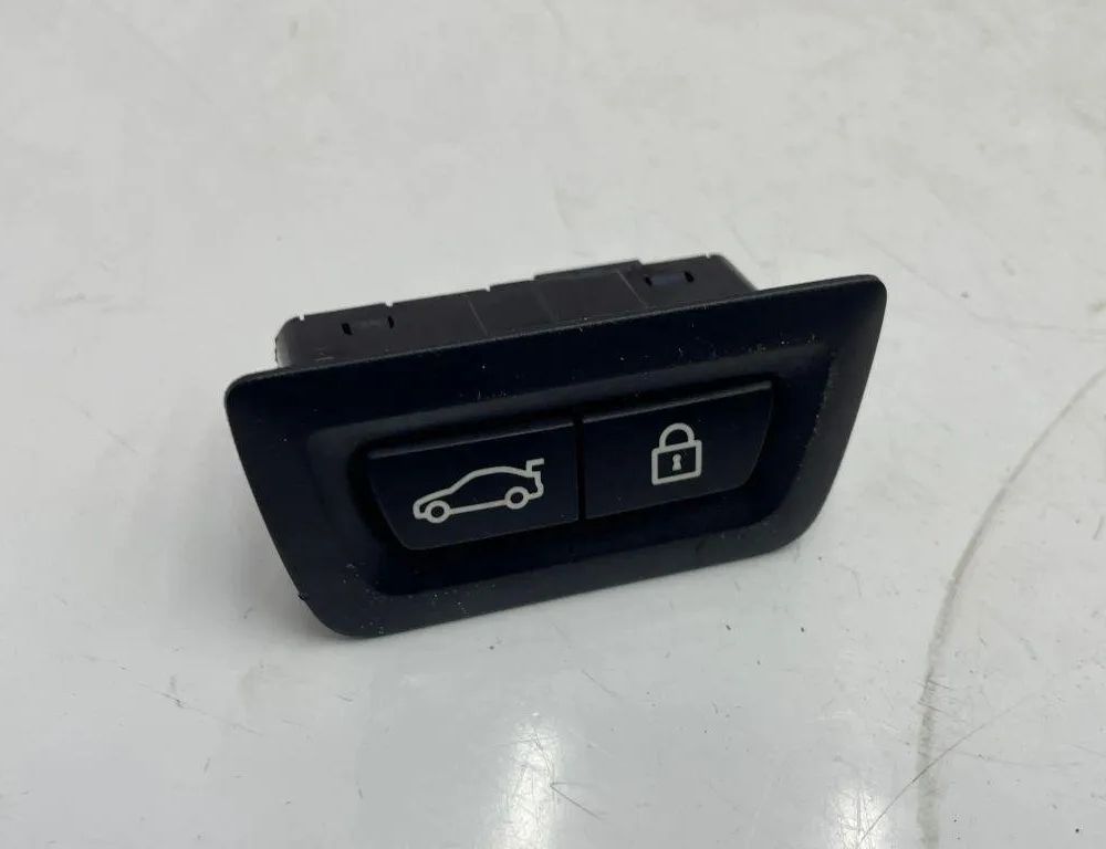 BMW 7 Series F01/F02 (2008-2015) Otvorené prepínače zadného krytu 9162645 31527636
