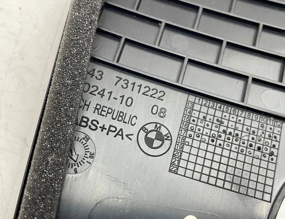 BMW 4 Series F32/F33/F36 (2013-2020) Другие внутренние детали 7311222 31528306