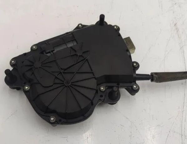 BMW X5 F15 (2013-2018) Замок крышки багажника 163672,UA730344306 31529365