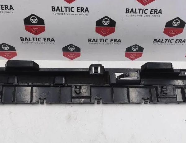 BMW 3 Series Gran Turismo F34 (2013-2017) Pravý zadný držiak nárazníka 19017411 31529540