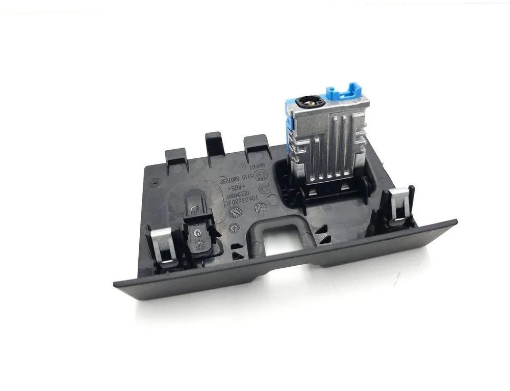 BMW 3 Series G20/G21/G28 (2018-2024) USB 6807232,584507 31529665