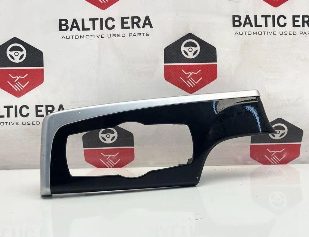 BMW 5 Series F10/F11 (2009-2017) Ochranný štít panelu 9166928,5116 31531034