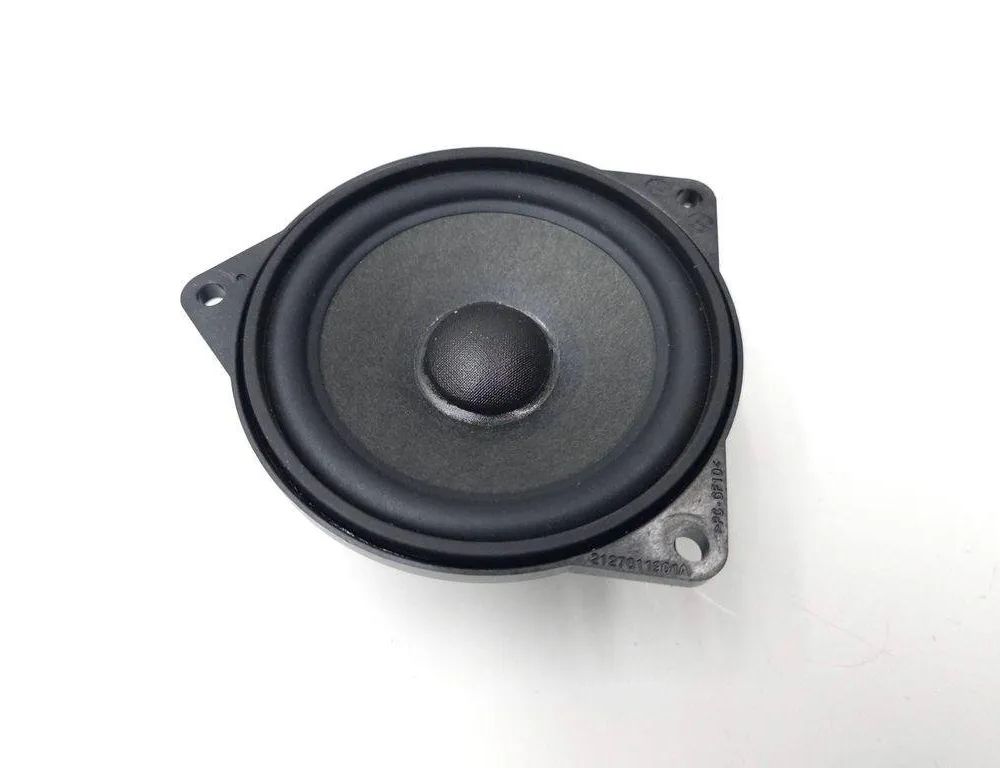BMW 3 Series G20/G21/G28 (2018-2024) Reproduktor zvuku na palubnej doske 8927028201A,2622468 31534347