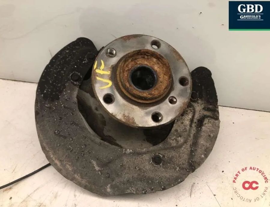 BMW 3 Series F30/F31 (2011-2020) Front Left Wheel Hub 31216853819 31687859