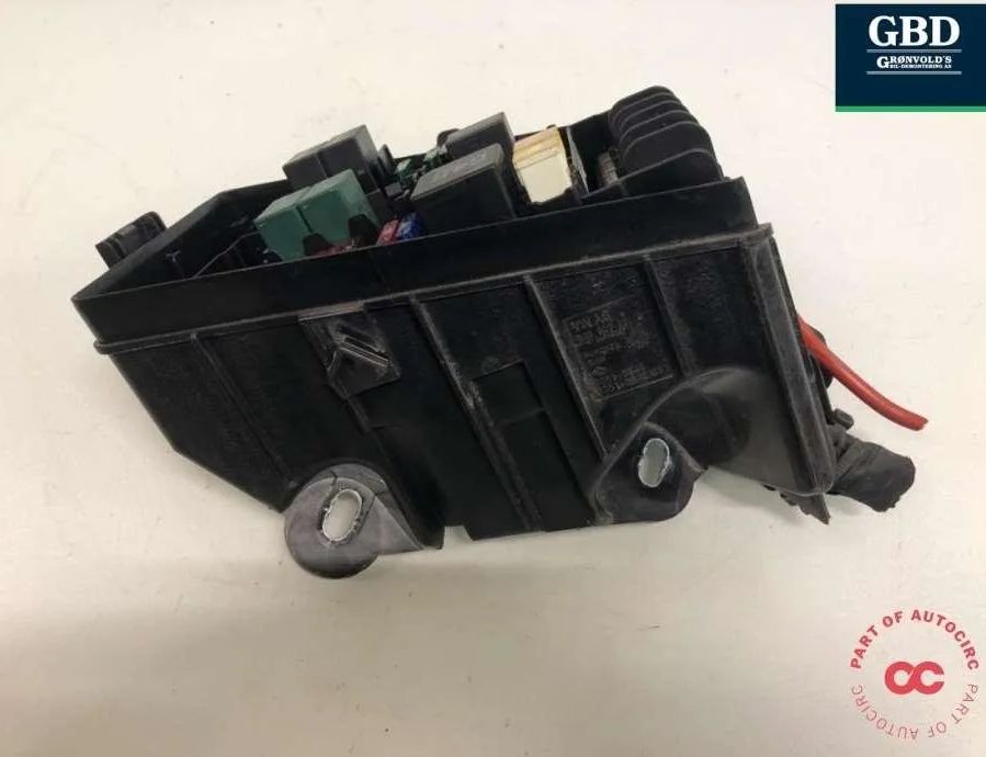 VOLKSWAGEN T-Roc 1 generation (2017-2024) Блок предохранителей 5q0937125h 31705710