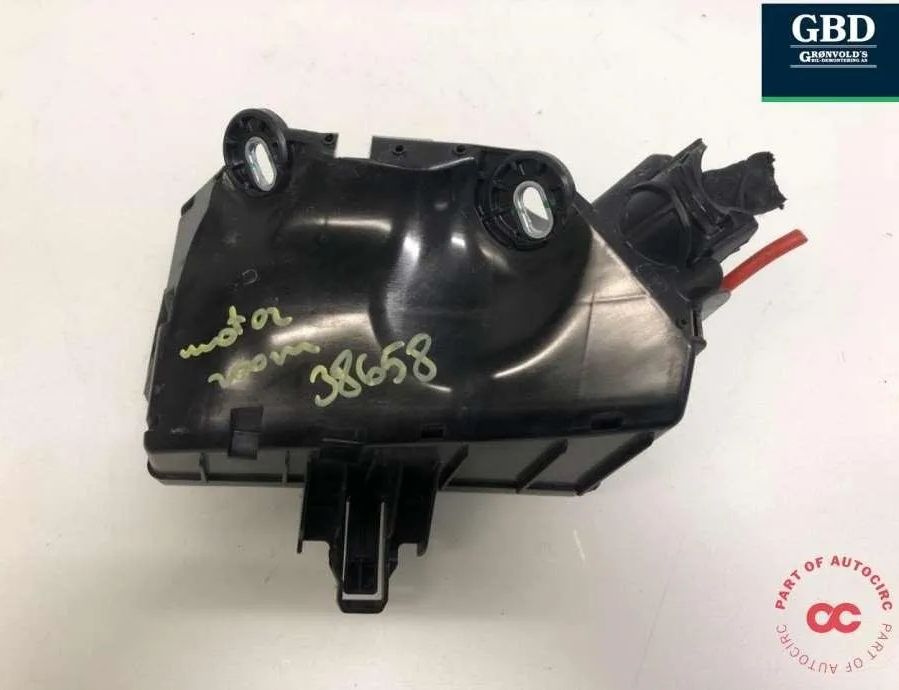 VOLKSWAGEN T-Roc 1 generation (2017-2024) Блок предохранителей 5q0937125h 31705710