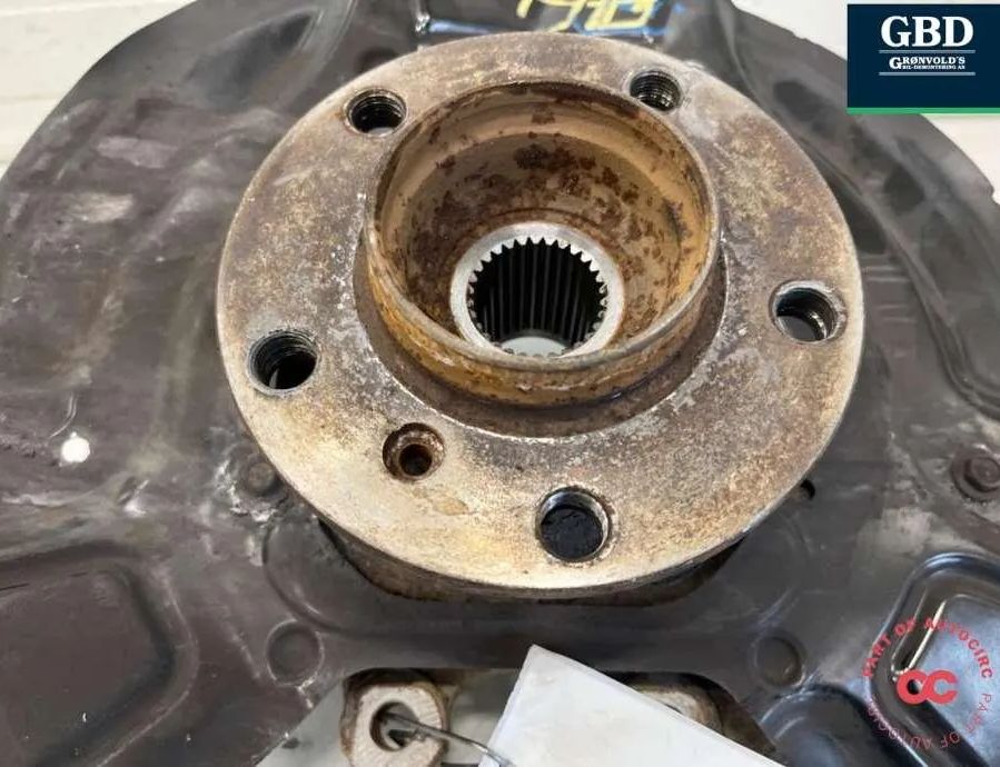 BMW X3 F25 (2010-2017) Rear Axle 33406797570 32989584