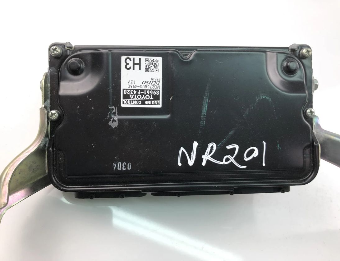 TOYOTA C-HR 1 generation (2016-2023) Engine Control Unit ECU 89661-F4320 15049005