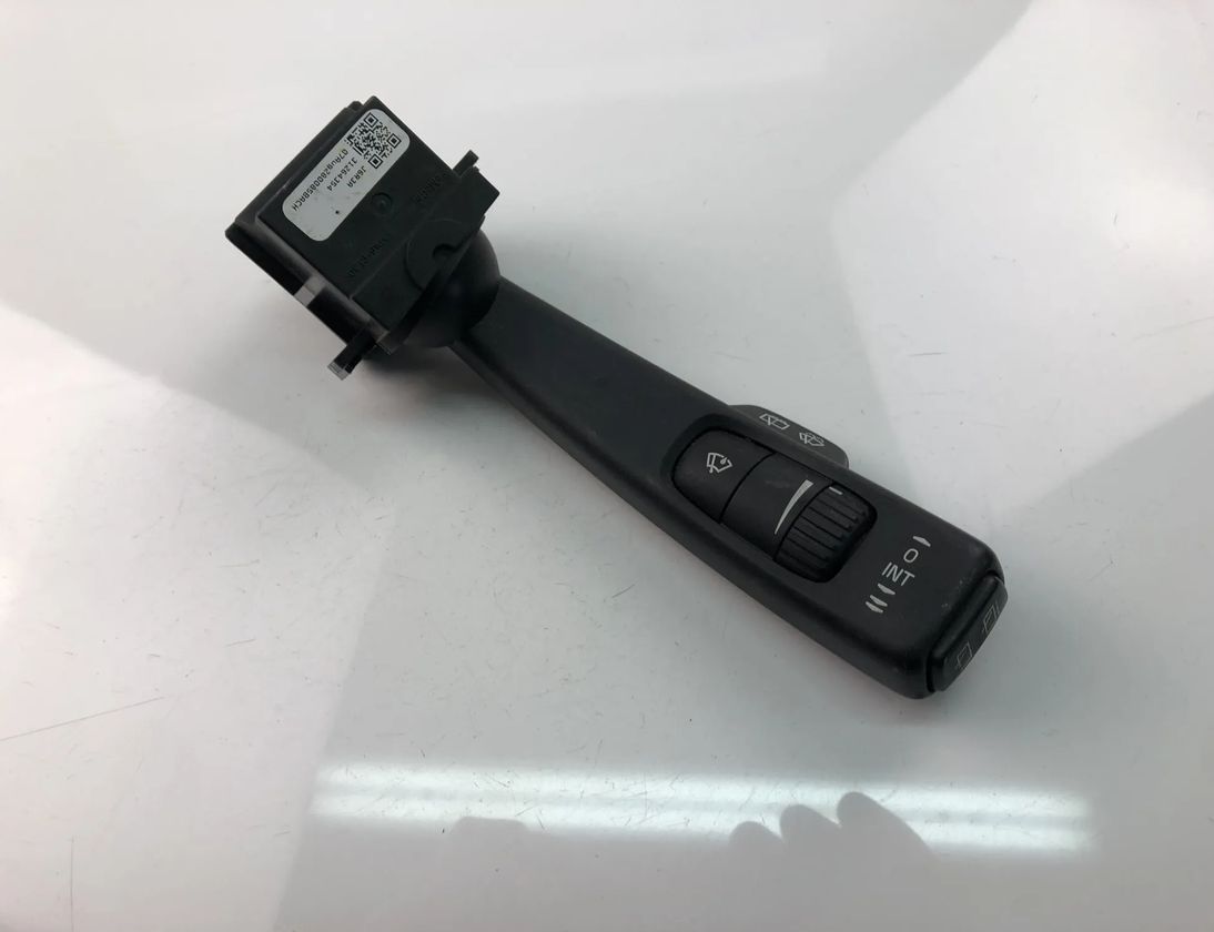 VOLVO V70 3 generation (2007-2020) Подрулевой переключатель 31264354 17790404
