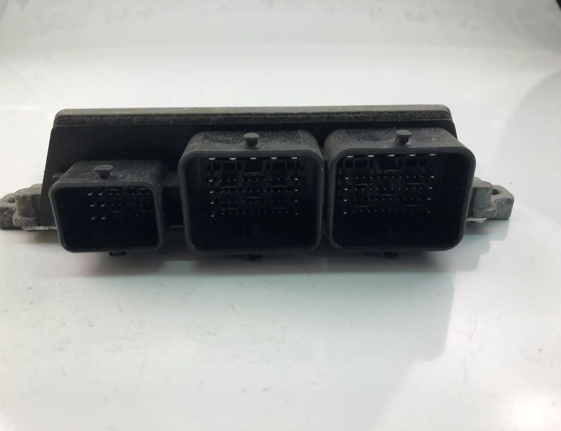 PEUGEOT 208 Peugeot 208 (2012-2015) Riadiaca jednotka motora 9811545080,9800913080 17995708