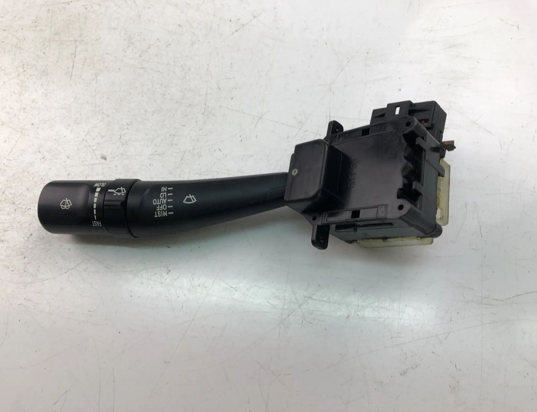 SSANGYONG Rexton Y200 (2001-2007) Stieračový prepínač 18206204