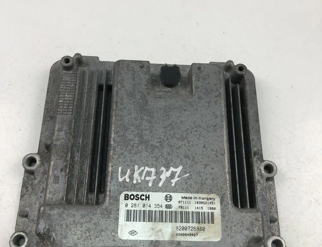 RENAULT Laguna 3 generation (2007-2015) Блок управления двигателем 8200726880,0281014354 23468968