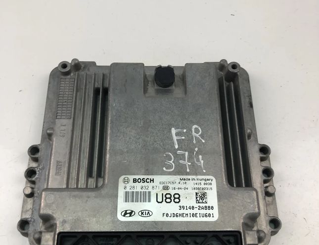 KIA Cee'd 2 generation (2012-2018) Блок управления двигателем 39140-2A880,0281032871 24424587