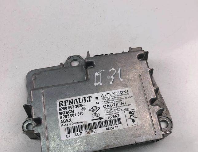RENAULT Clio 3 generation (2005-2012) Блок управления 8200563368 25186766