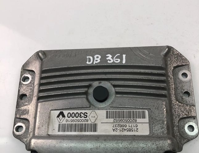RENAULT Scenic 1 generation (1996-2003) Engine Control Unit ECU 8200509552,8200509516 27227184