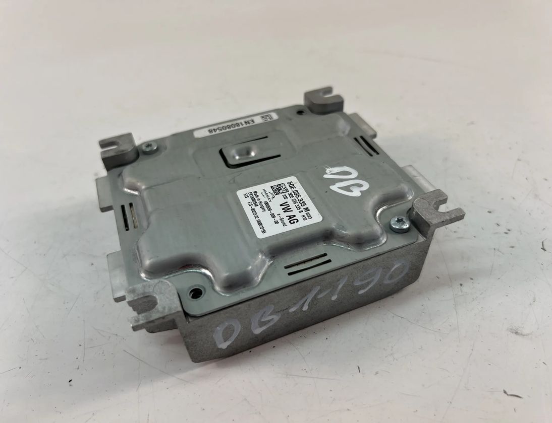 VOLKSWAGEN Golf 7 generation (2012-2024) Блок управления 5QE035335M 27282398