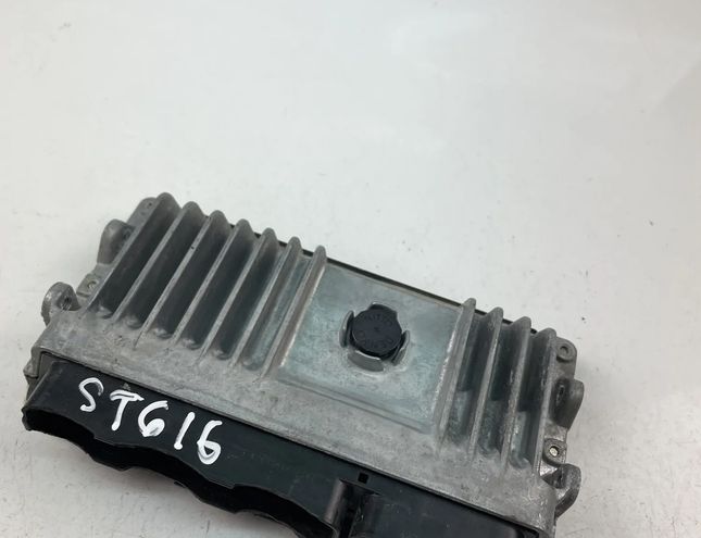 TOYOTA C-HR 1 generation (2016-2023) Engine Control Unit ECU 89661-F4320 28184708