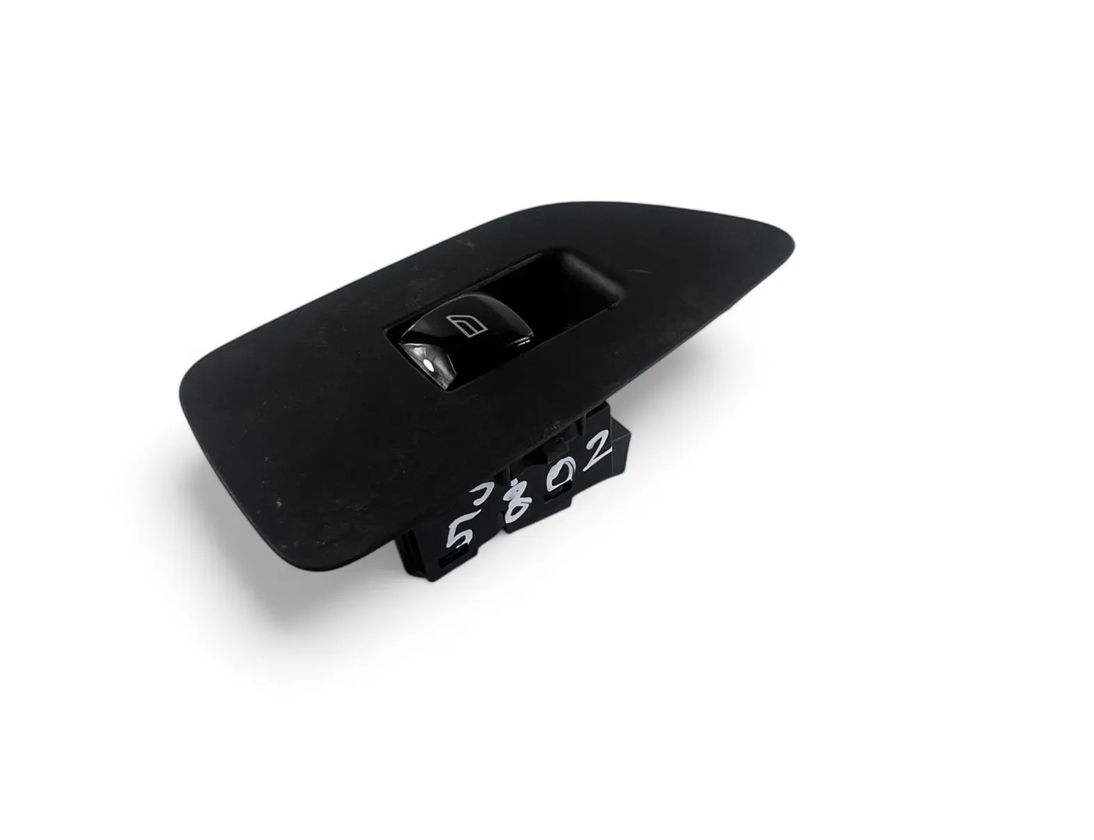 VOLVO V90 2 generation (2016-2024) Кнопка стеклоподъемника передней правой двери 31376458 28998216