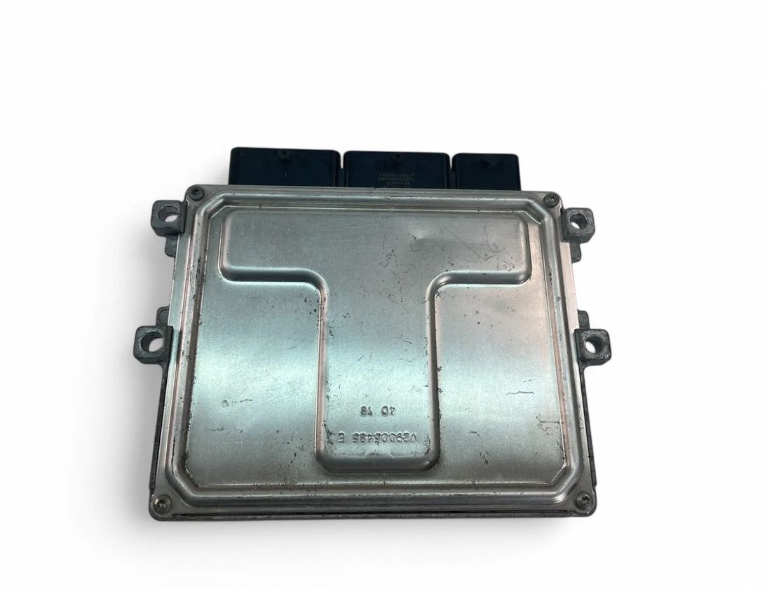 DACIA Sandero 1 generation (2008-2012) Riadiaca jednotka motora 237102982S,237105499R 29311975