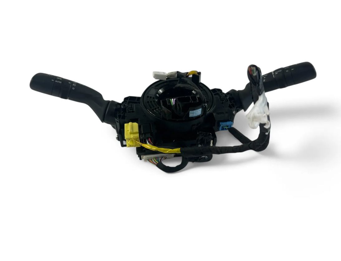 TOYOTA RAV4 5 generation (XA50) (2018-2024) Páčka/ spínač ukazovateľa smeru stieračov 4220017L021 29789703