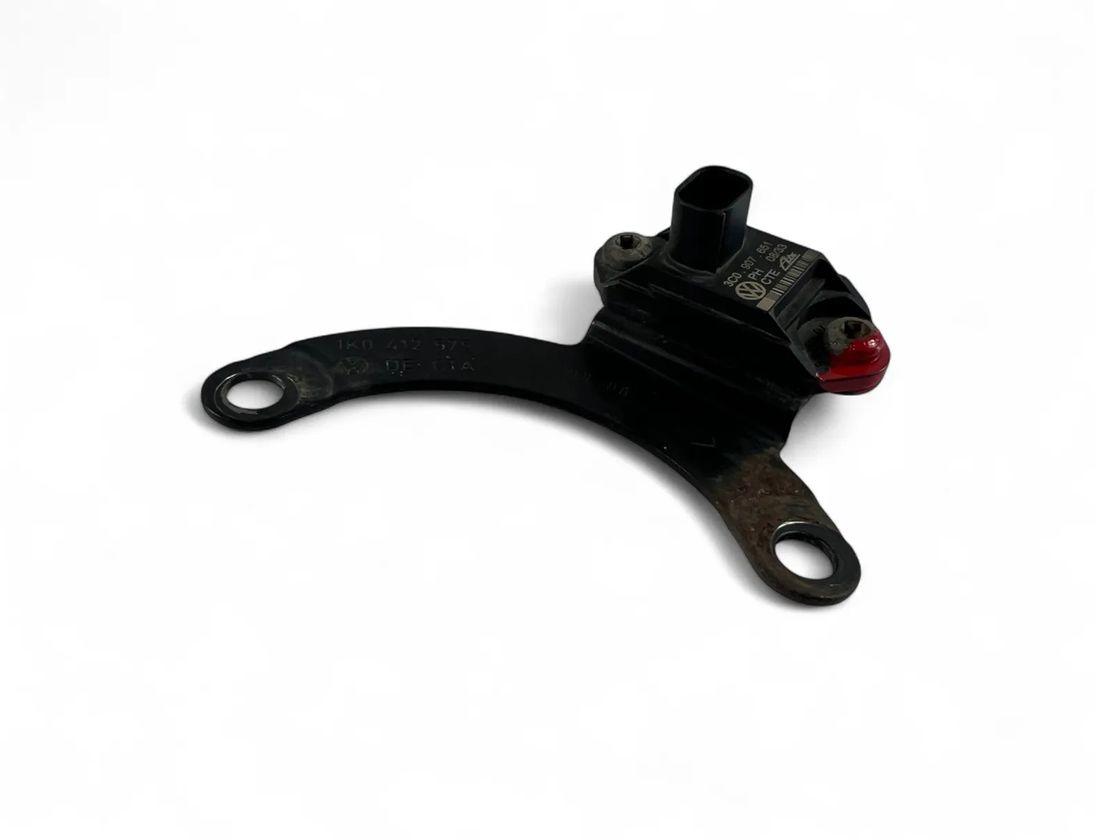 VOLKSWAGEN Passat B6 (2005-2010) Датчик ускорения 3C0907651 30125066