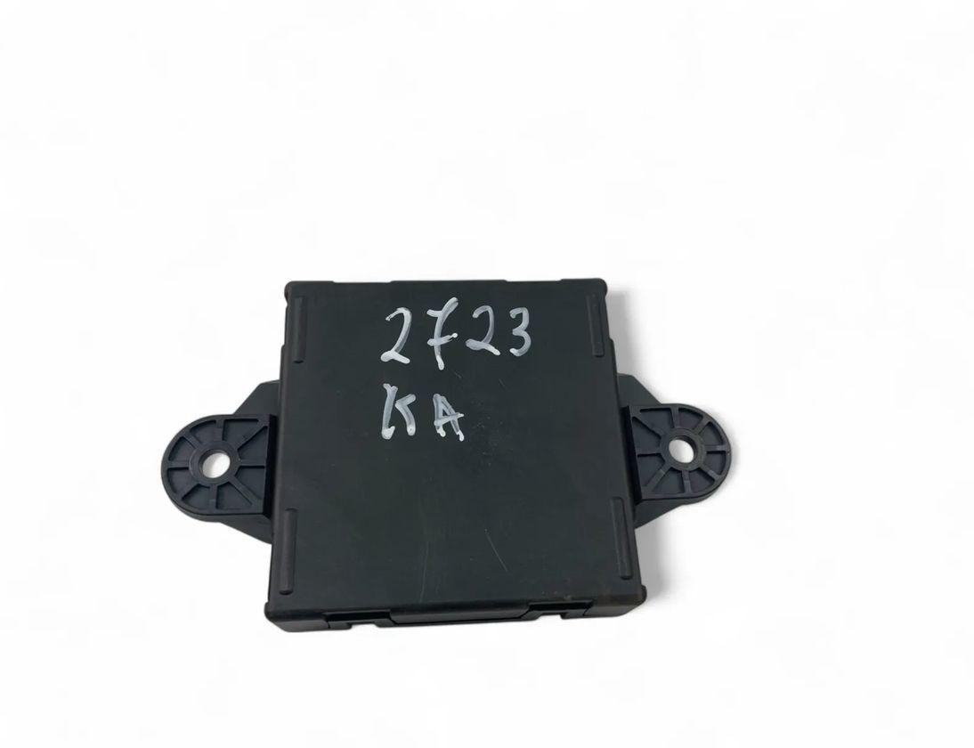 MERCEDES-BENZ C-Class W204/S204/C204 (2004-2015) Блок управления дверей левый задний A2048207585 30435784